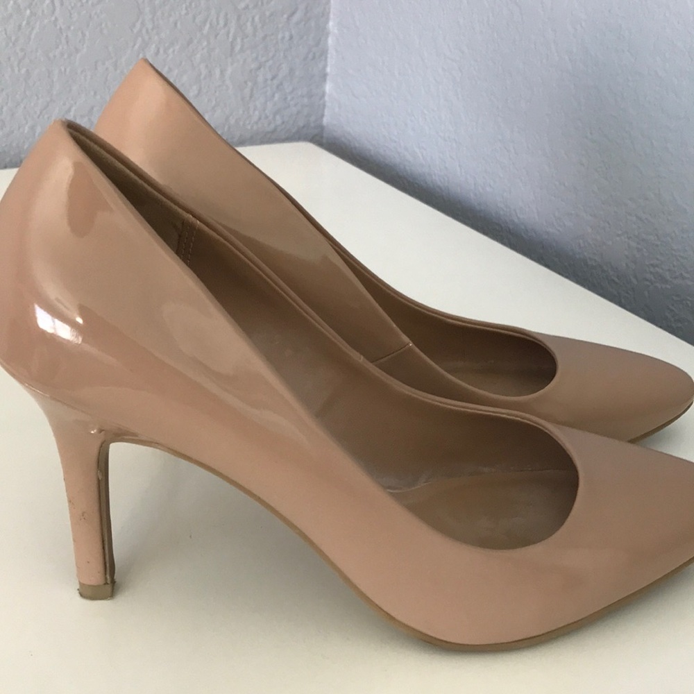 Beige Pumps